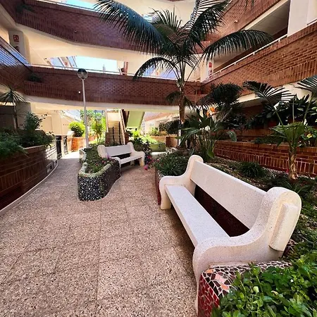 Apartment Gym, Ping Pong, Piscina Y Garaje